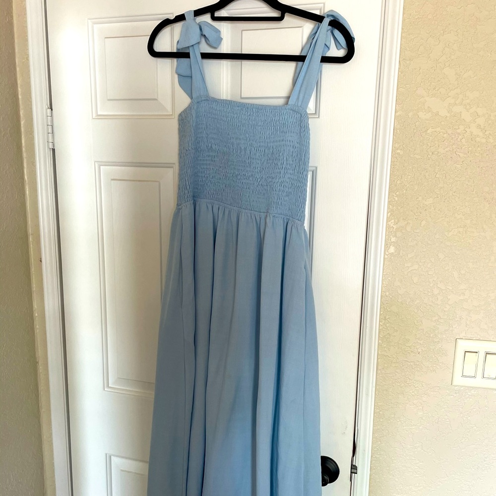 Listicle Smocked Babydoll Midi Dress L